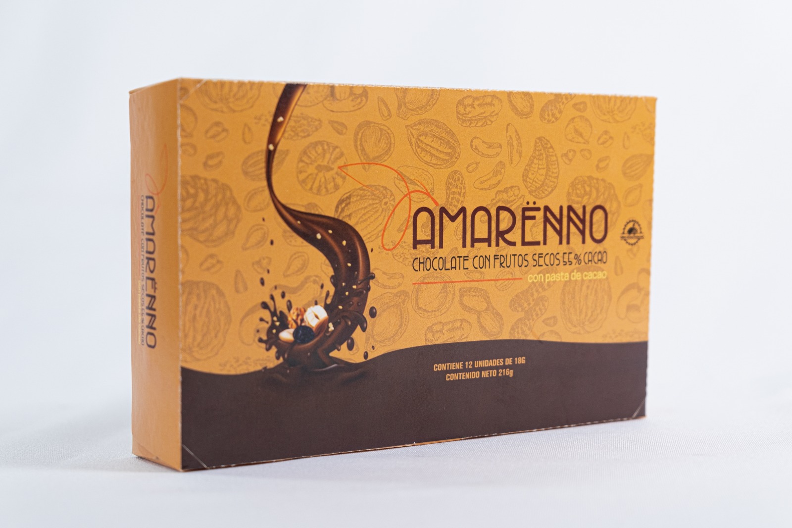 Amarenno Chocolate con frutos secos 55% CACAO